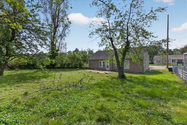 Building Photo - 6018 Evergreen Blvd