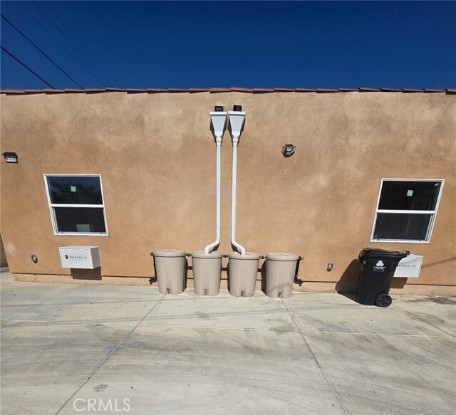 Building Photo - 6008 Kansas Ave