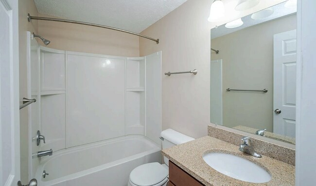 Building Photo - Cozy Home for Rent in Lansing, Michigan — Available Now