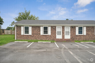 Building Photo - 1421 Edgecombe Meadows Dr