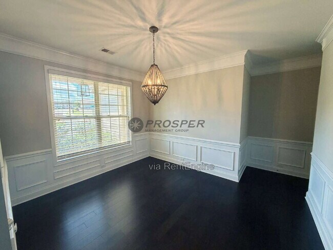 Building Photo - 108 Redmont Ct