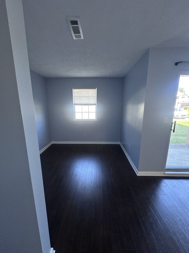 Building Photo - 1150 Tollis Pkwy