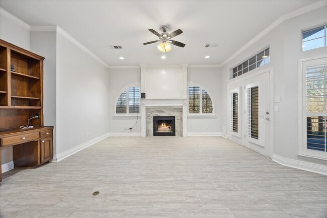 Building Photo - 2045 Chisholm Trail