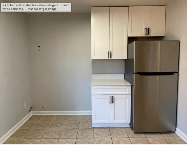 Building Photo - Spacious, affordable two bedroom townhouse in a great location in Charlotte!