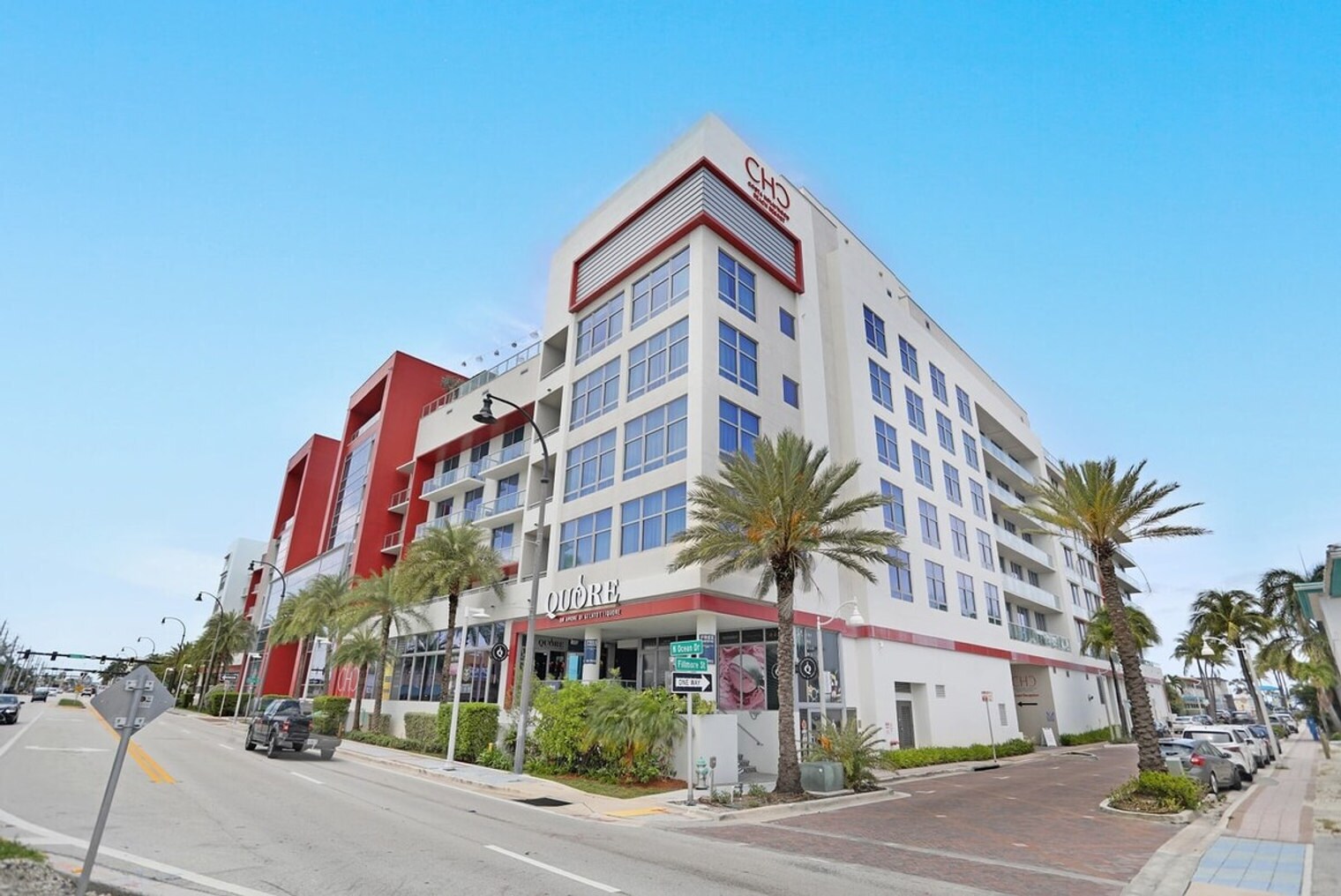 Building Photo - 777 N Ocean Dr