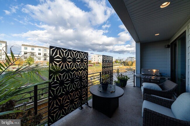Building Photo - 1312 White Feldspar Terrace SE