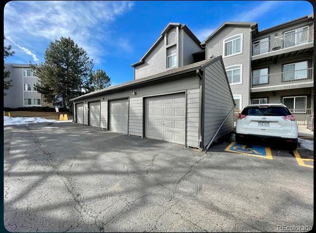 Building Photo - 2575 S Syracuse Way