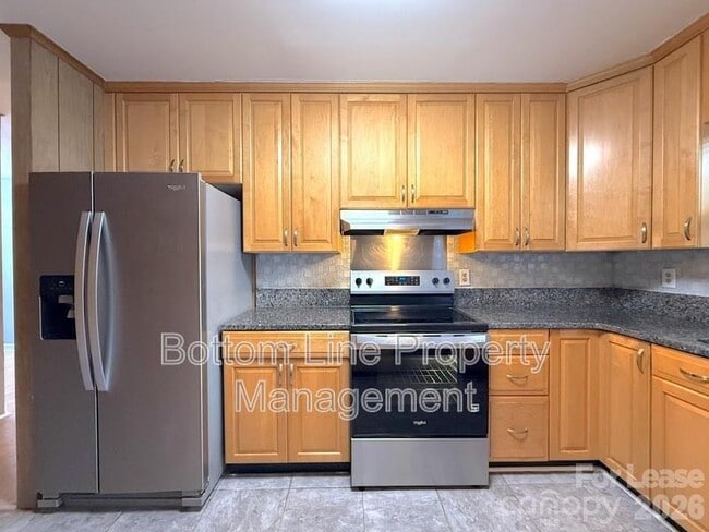 Building Photo - 9419 Brenda Ann Rd