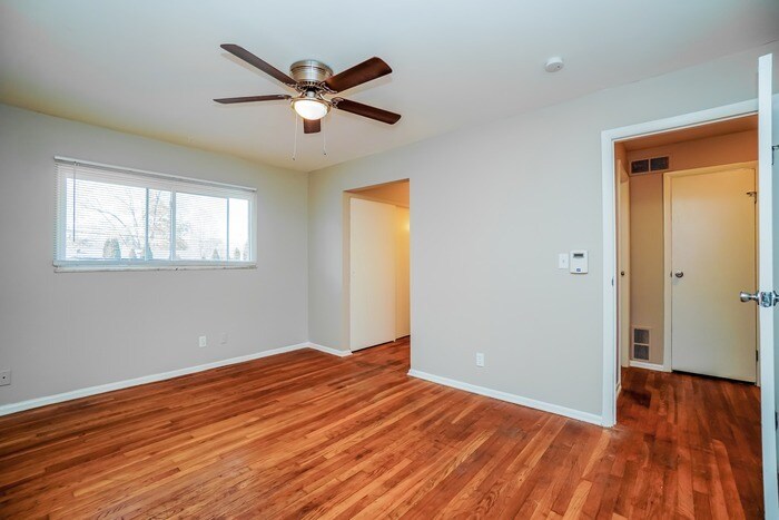 Building Photo - 2821 Fleet Rd