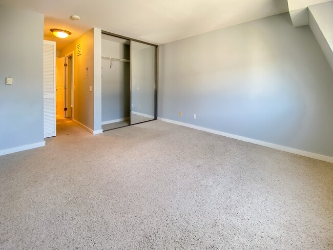 Building Photo - 6400 Christie Ave