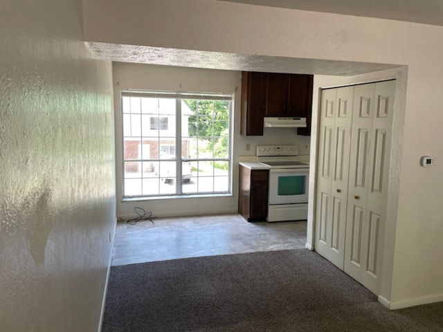 Building Photo - 214 Cross Lanes Dr