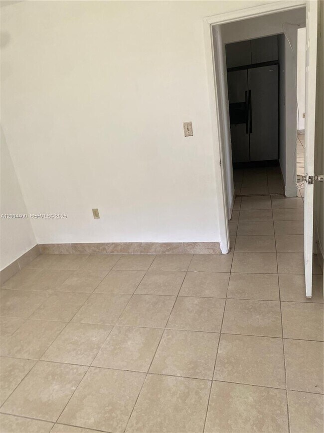 Building Photo - 1070 NW 147th St