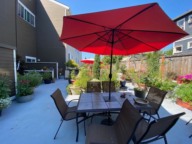 Building Photo - Embassy Condominiums - North Capitol Hill