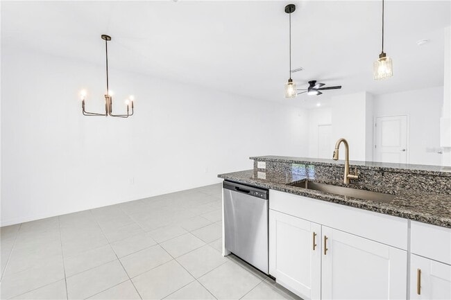 Building Photo - 9305 Bonita Mar Dr