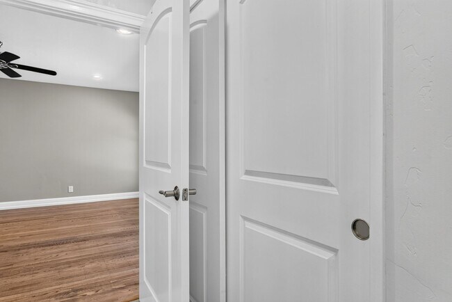 Building Photo - 2907 Eccleston Ave