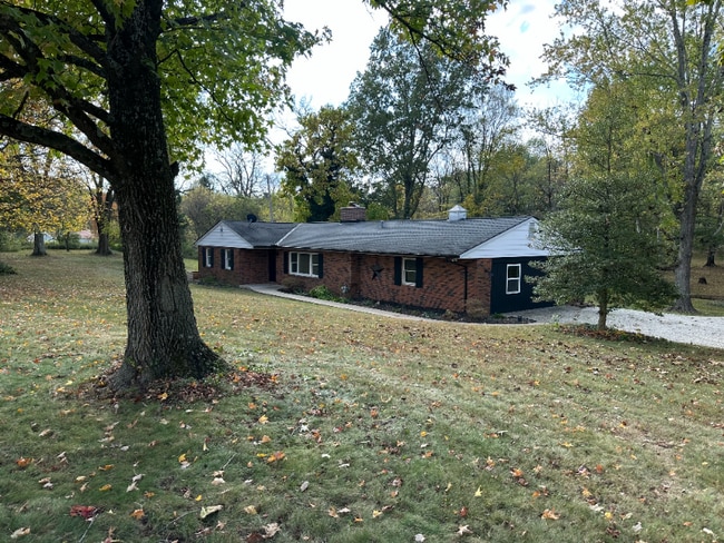 Building Photo - 6610 Lancaster Rd