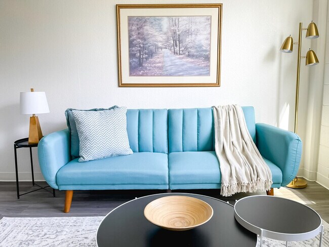 Building Photo - 2515 Burnet Ave