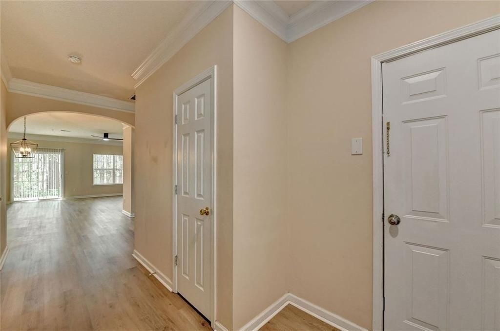 Building Photo - 310 Azalea Cir