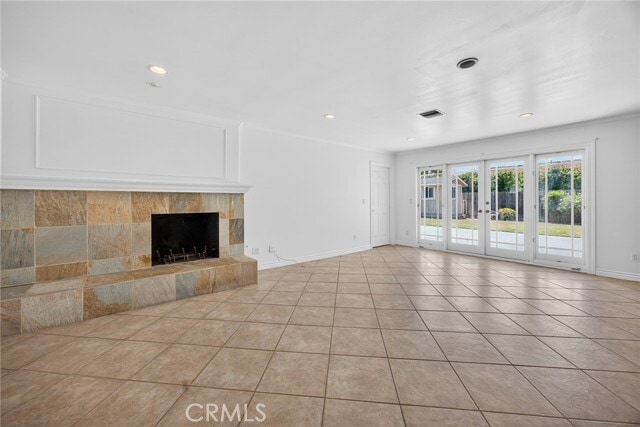 Building Photo - 5761 Stradella Rd