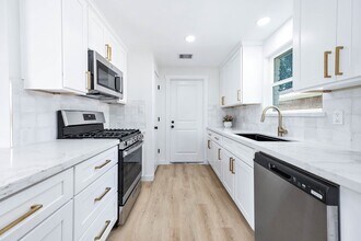 Building Photo - 5730 Alvarado Dr
