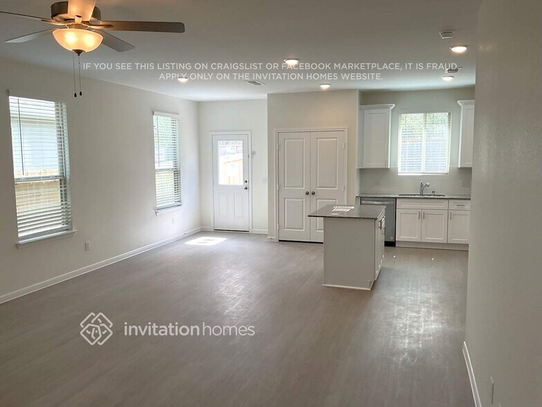 Building Photo - 13435 Maltessa Dr