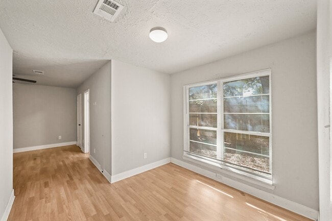 Building Photo - 19302 Pocito Ct