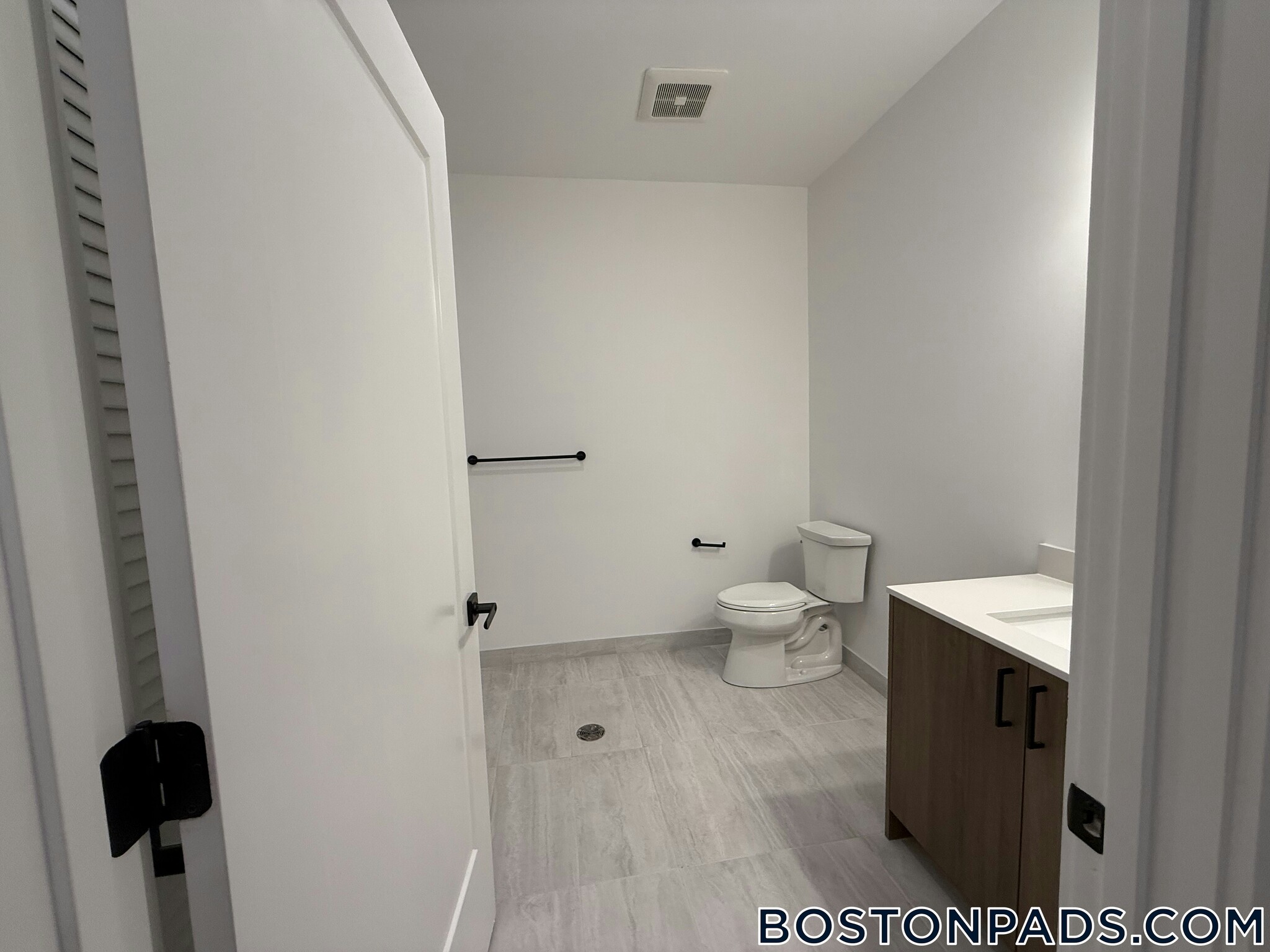 Building Photo - 199 Gardner St