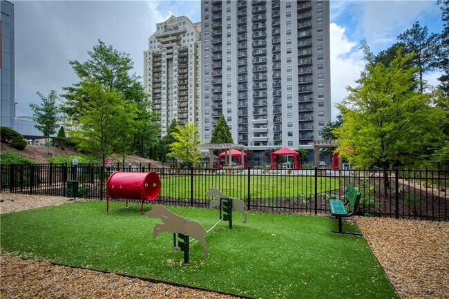 Building Photo - 795 Hammond Dr