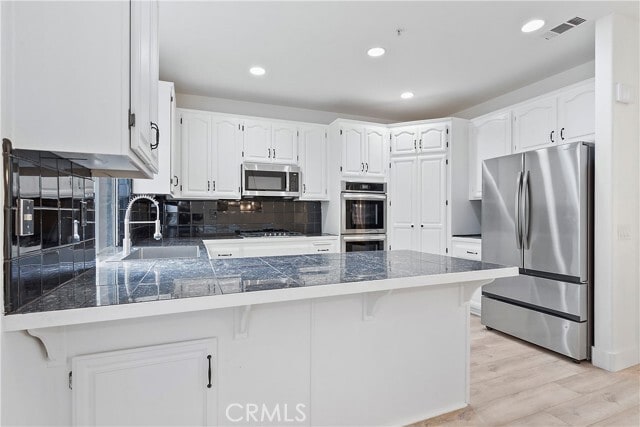 Building Photo - 15 Florentine