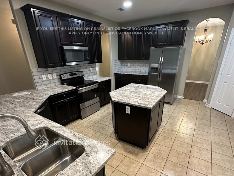 Building Photo - 226 Brookdale Dr