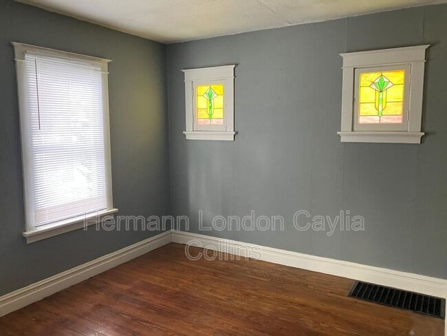 Building Photo - 10234 Toelle Ln