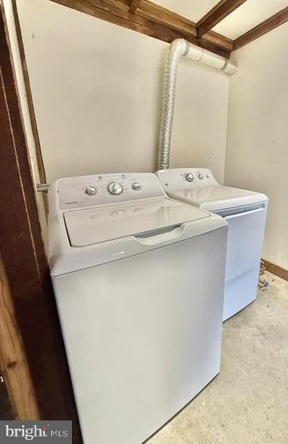 Building Photo - 10622 Belmont Blvd