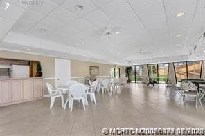 Building Photo - 10600 S Ocean Dr