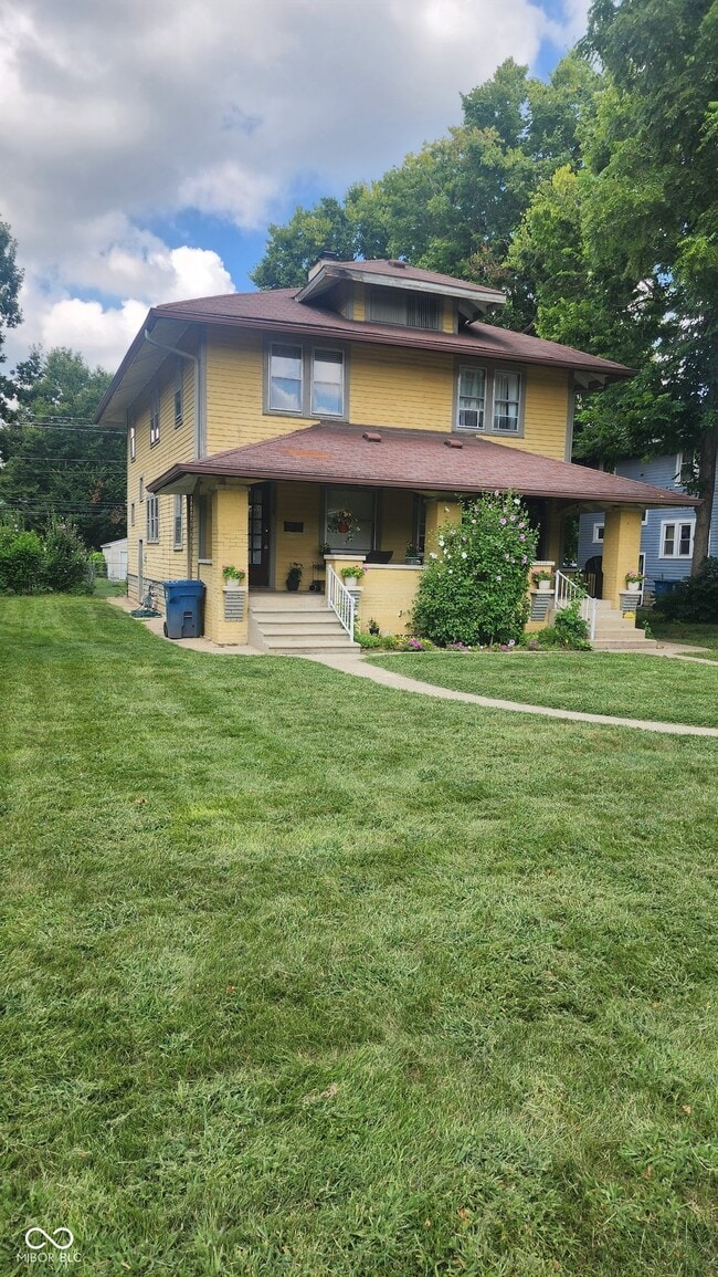 Building Photo - 6038 N College Ave