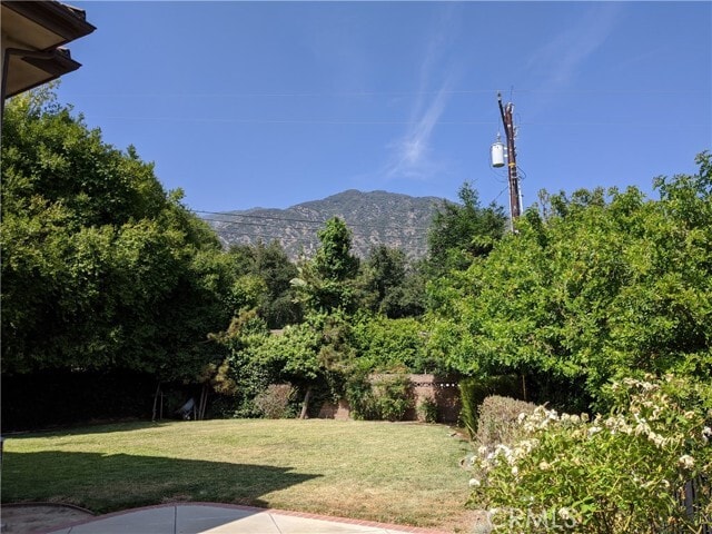 Building Photo - 2150 Highland Vista Dr