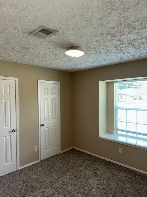 Building Photo - 7302 Postwick Ct