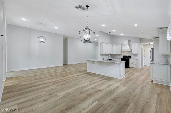 Building Photo - 7052 Timberland Cir