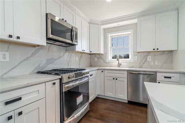 Building Photo - 35 Harrison Ave