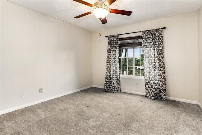 Building Photo - 970 Sidney Marcus Blvd NE