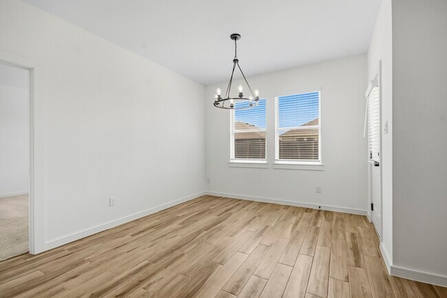 Building Photo - 8427 Bay Rdg Cir