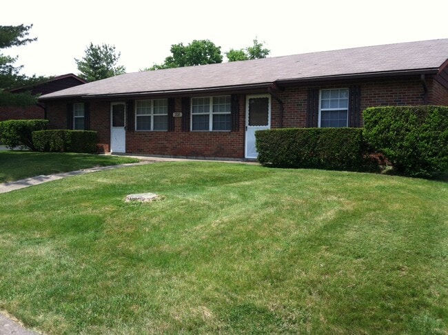 Building Photo - 208 June Marie Dr