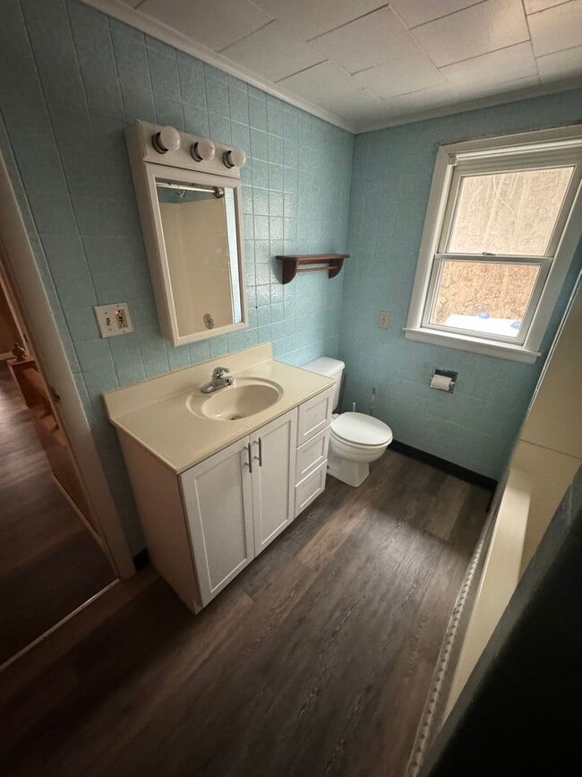 Building Photo - 26-28 Route 7 North, Unit 101