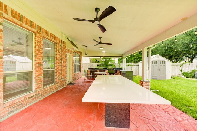 Building Photo - 22122 Shady Heath Ln