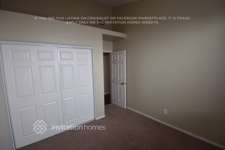 Building Photo - 12037 Reichling Ln