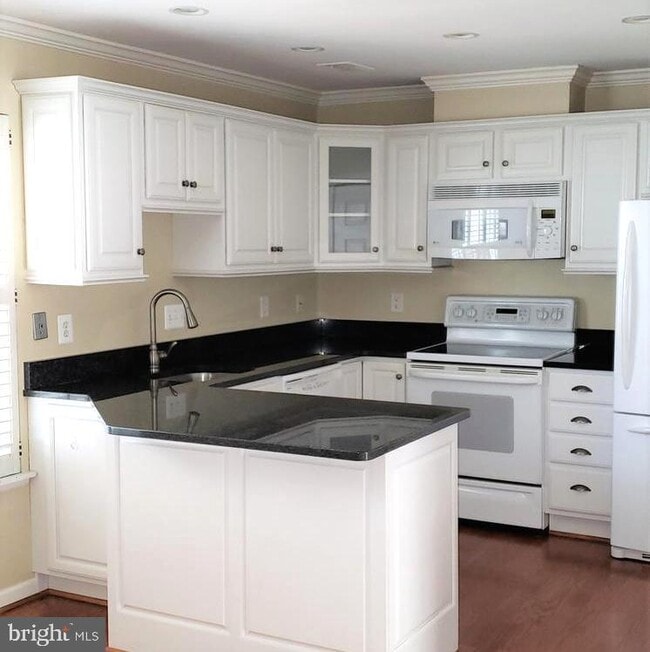 Building Photo - 1691 Westwind Way