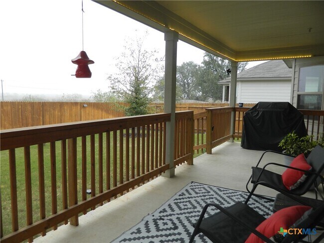 Building Photo - 2929 Greenbriar Rd