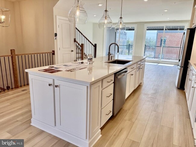 Building Photo - 21829 Express Ter