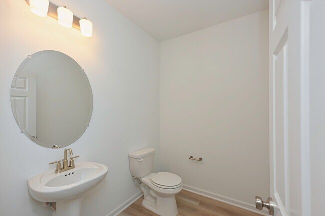 Building Photo - **BE THE LUCKY ONE TO LIVE IN THIS 2024-BUILT BRICK TOWNHOME IN THE VILLAS AT REGAL SQUARE FEATUR...