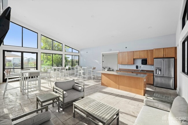 Building Photo - 5113 Sidesaddle Dr