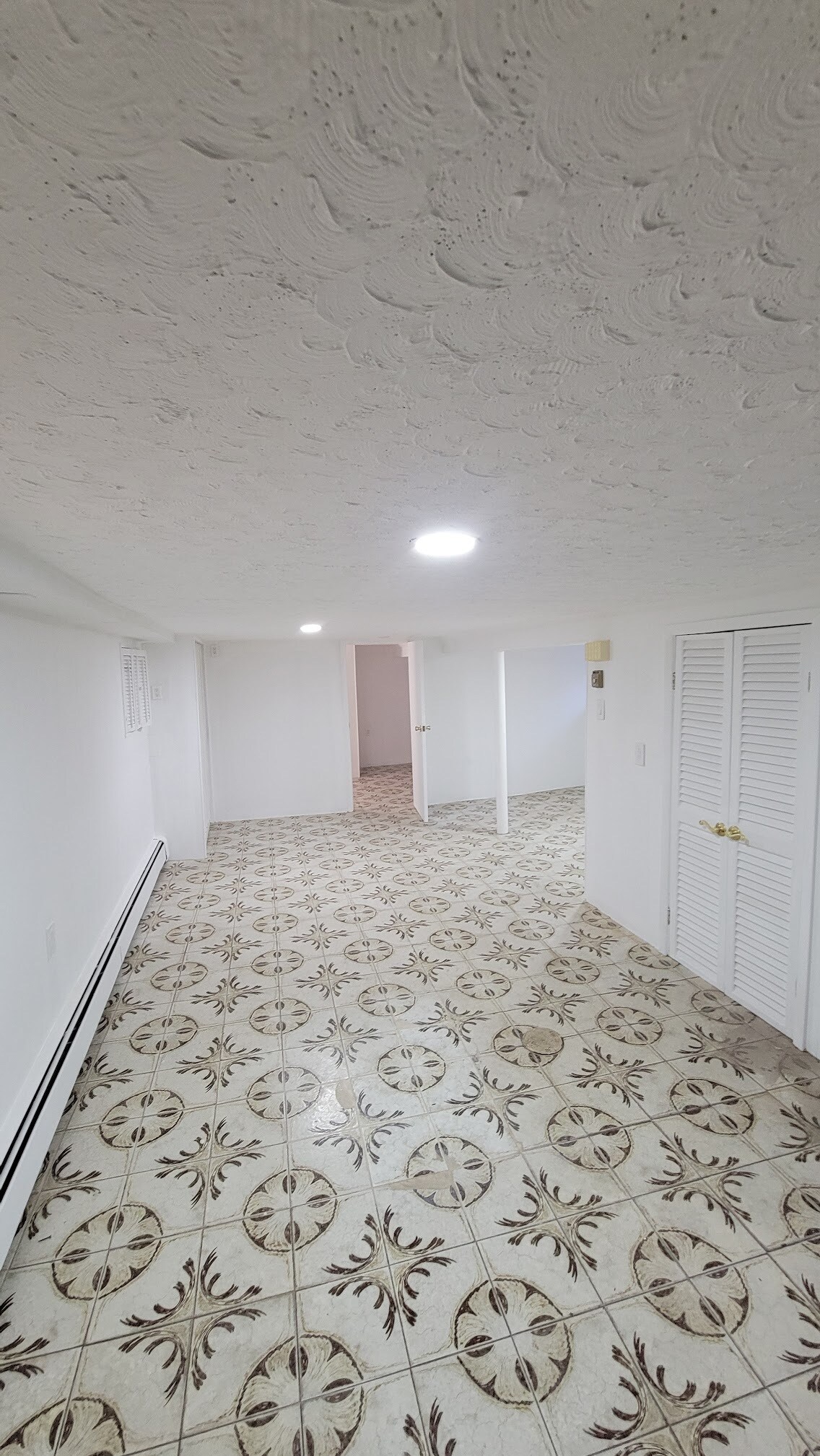 Building Photo - 768 Florence Pl